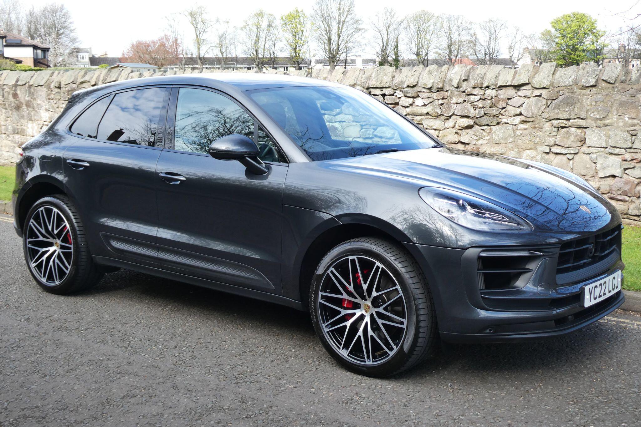 2022 Porsche Macan